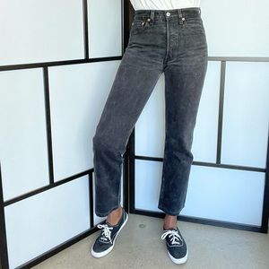 Levi’s 501 grey/black jeans